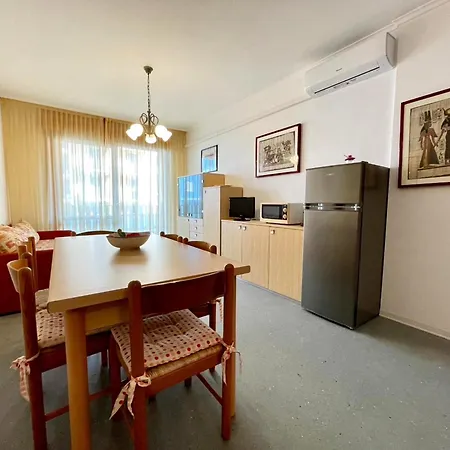Flat In Rosolina In With Pool Διαμέρισμα Porto Santa Margherita di Caorle